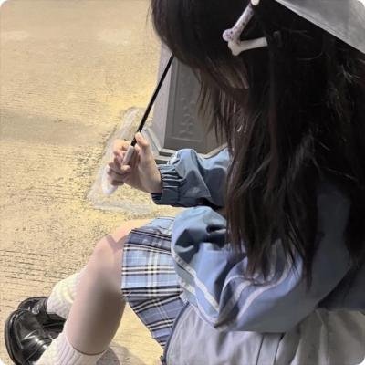 盲目的交易海报
